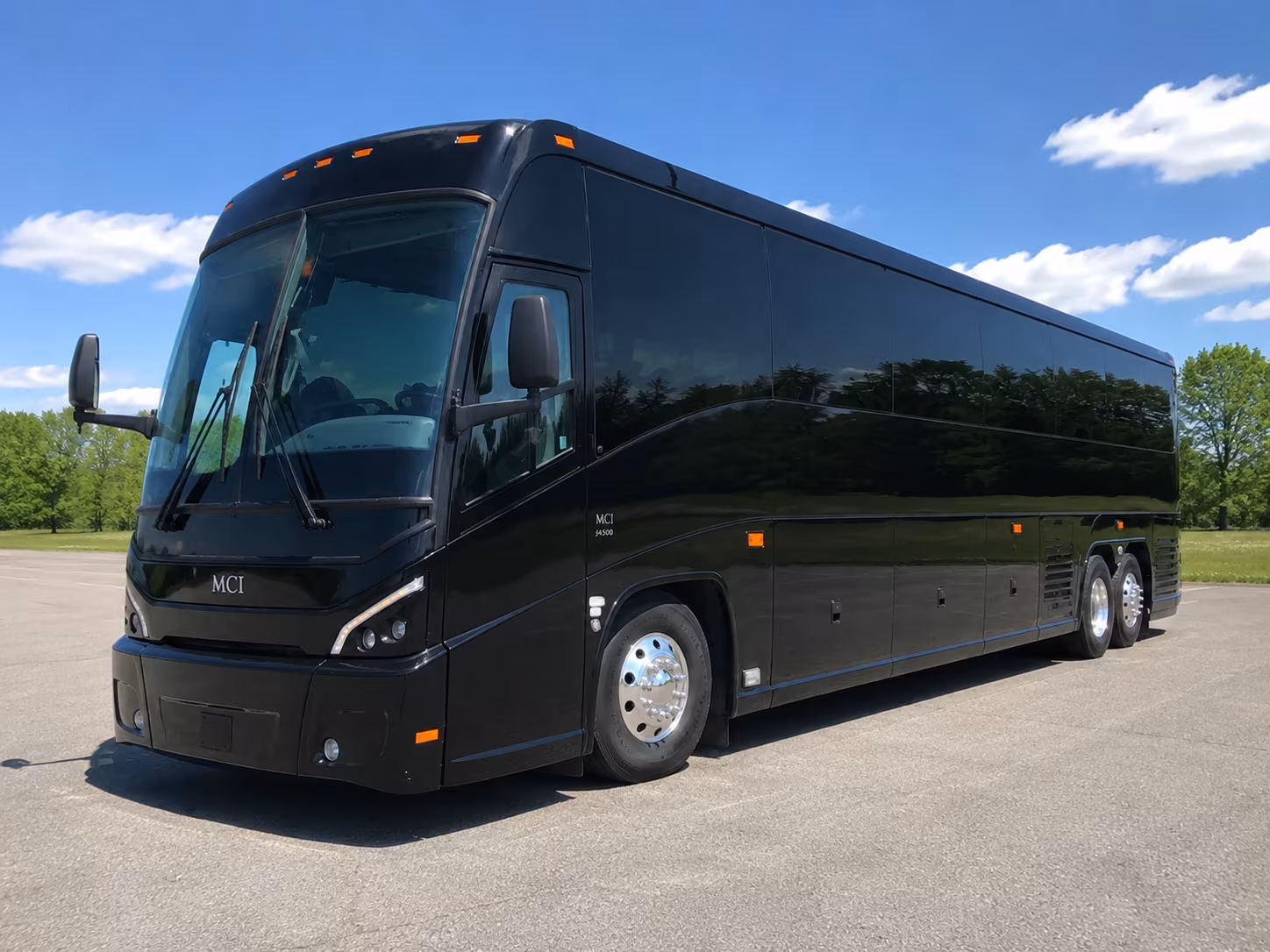 airport transfers and regional shuttle service for government and military groups in bend
