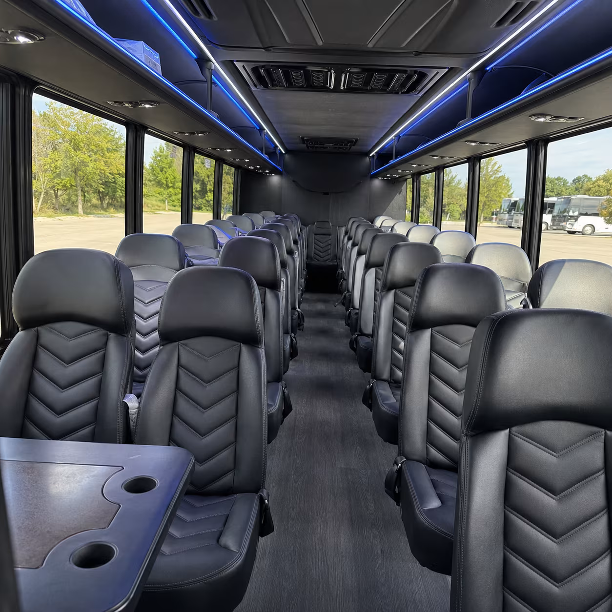 bend 28 passenger minibus interior