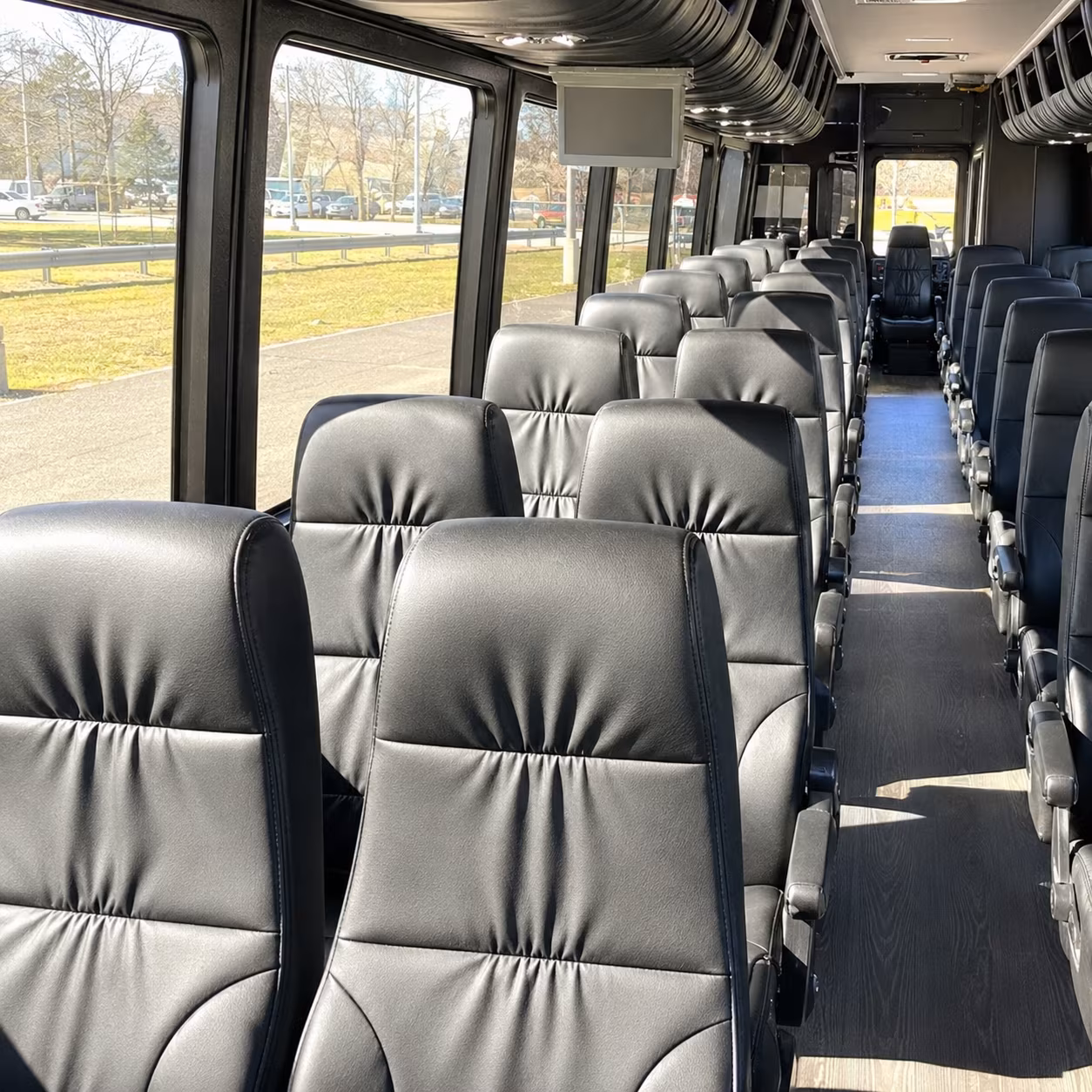 bus rentals for bend wine and food festival transportation