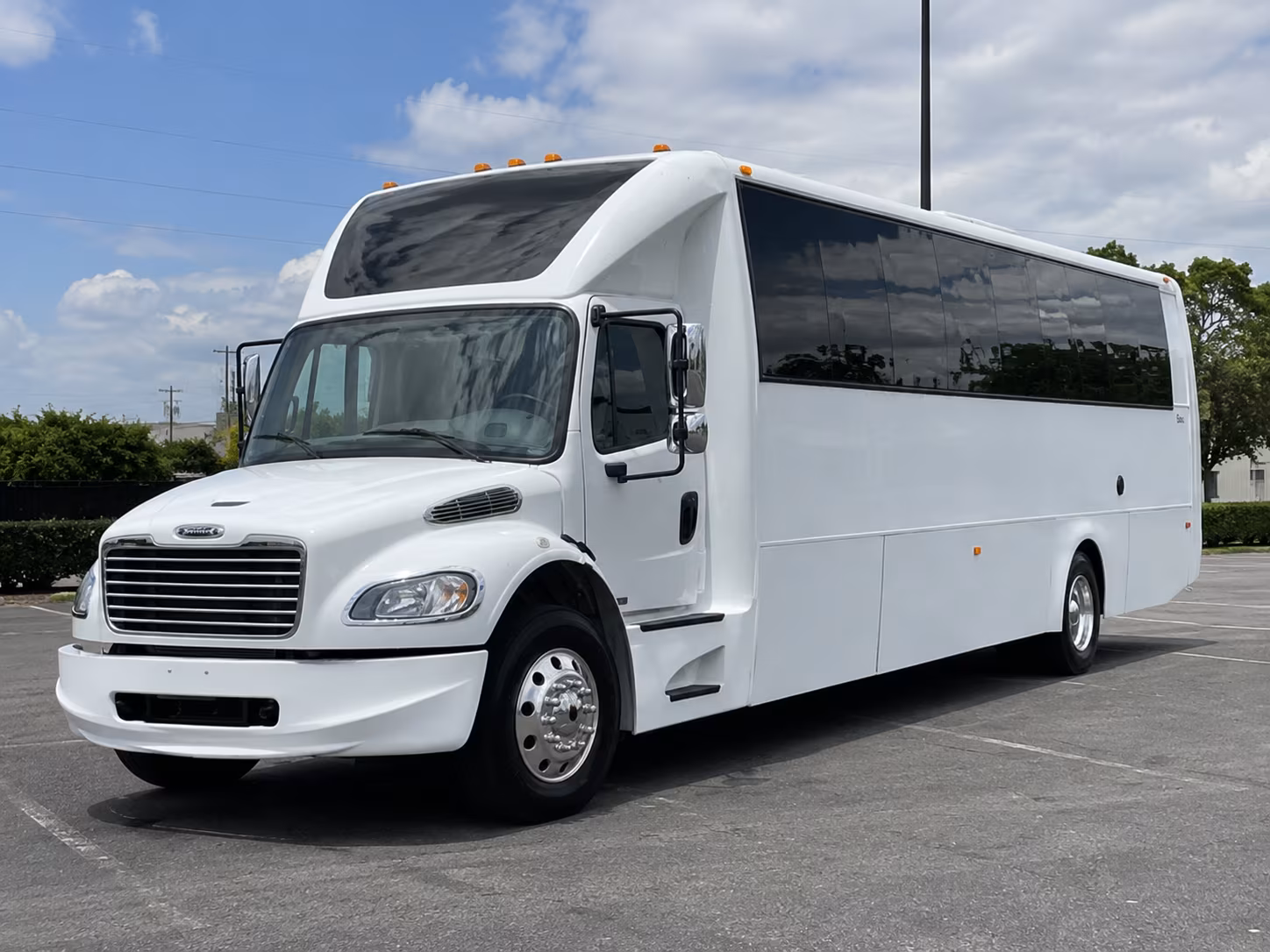 party bus transportation for bend area proms and homecoming