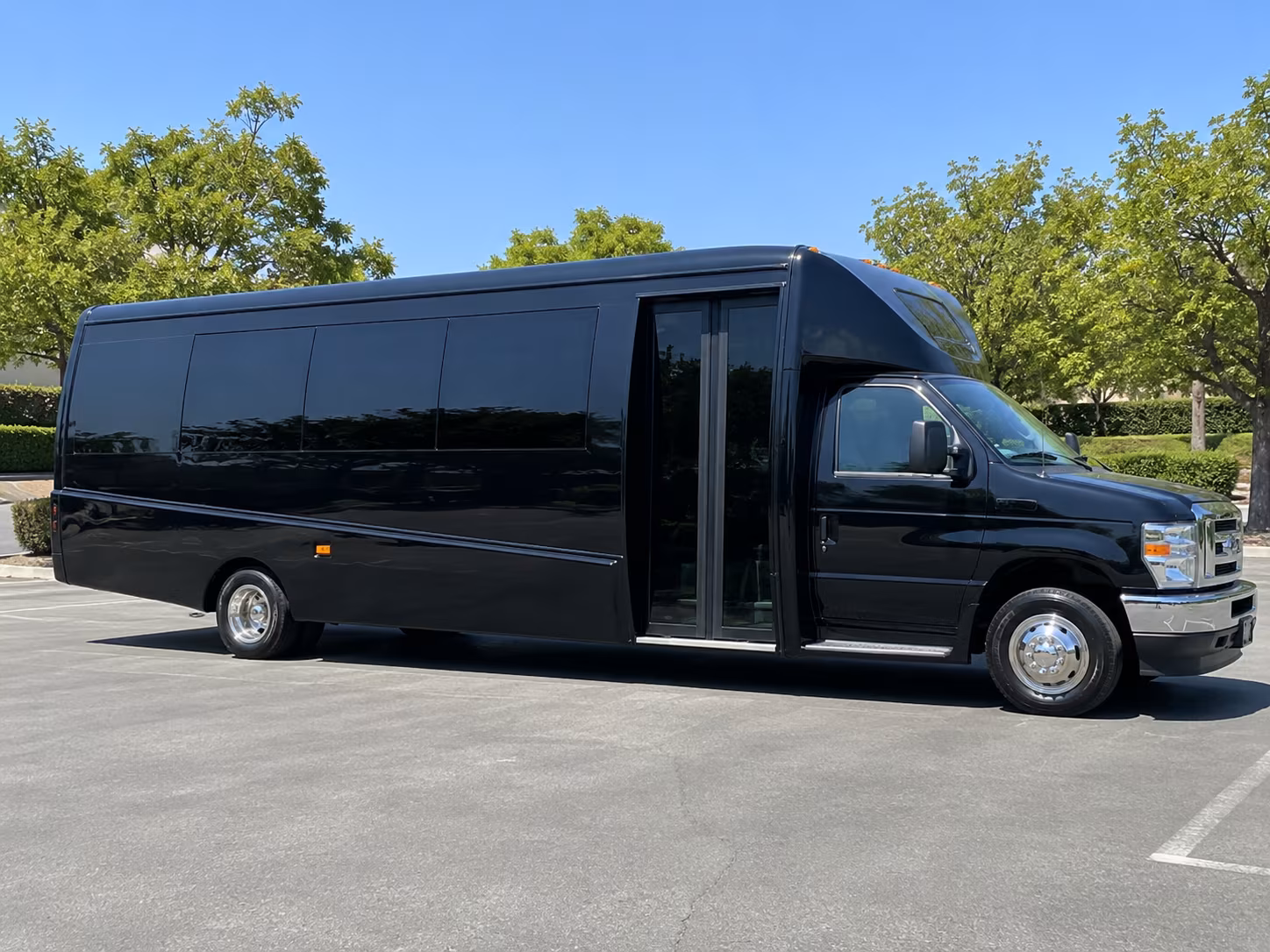 prom night dinner buses around bend s old mill district